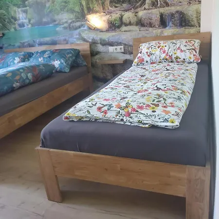 Flora
